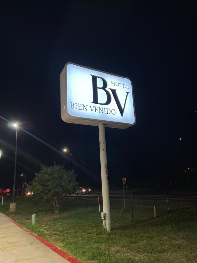 Hotel Bien Venido Pearsall Luaran gambar